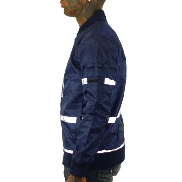 Well Established No Division Nylon Jacket - Picture 4 of 5